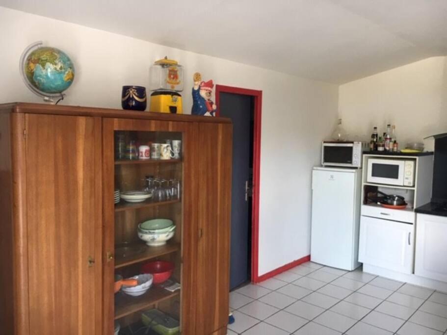 Le Depot Appartement Du Canal 80M2 A Champvert Exterior foto